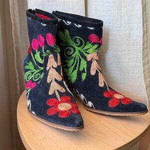 Artemis Embroidered Black Ankle Boots RARE